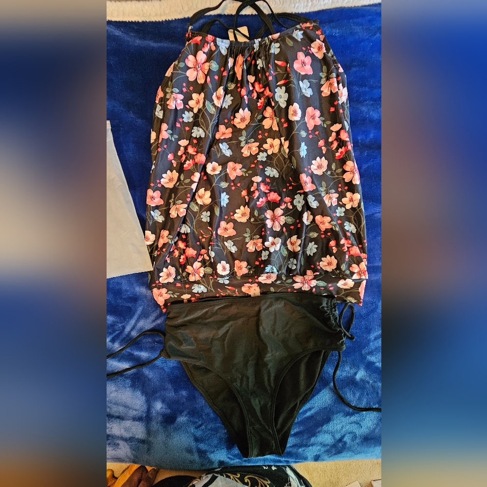 Tankini Swimsuits two piece with Tummy Control, brand new
